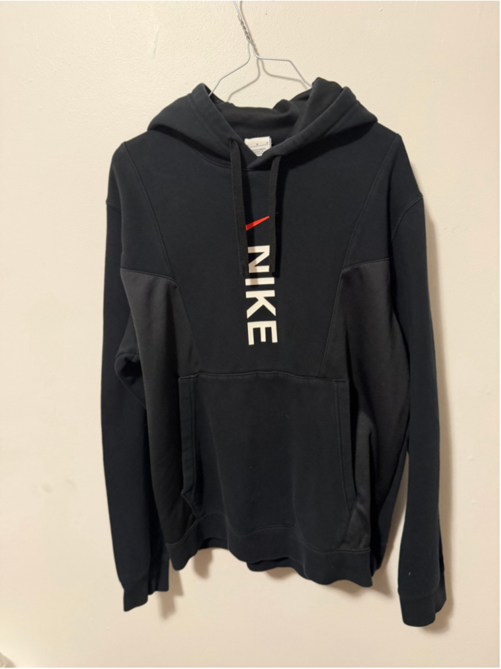 Men's Nike Hoodie Sweatshirt Size M Black and Grey - Picture 2 of 7